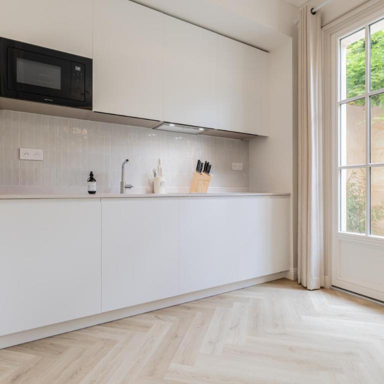Magnifique Appartement avec Clim & Terrasse au coeur des Chartrons - Appartement 2 Chambres avec Terrasse - 5