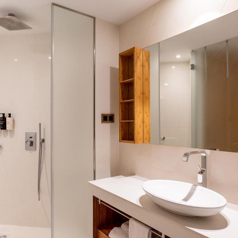 Eurostars Barcelona Central - Suite Sagrada Familia - 9