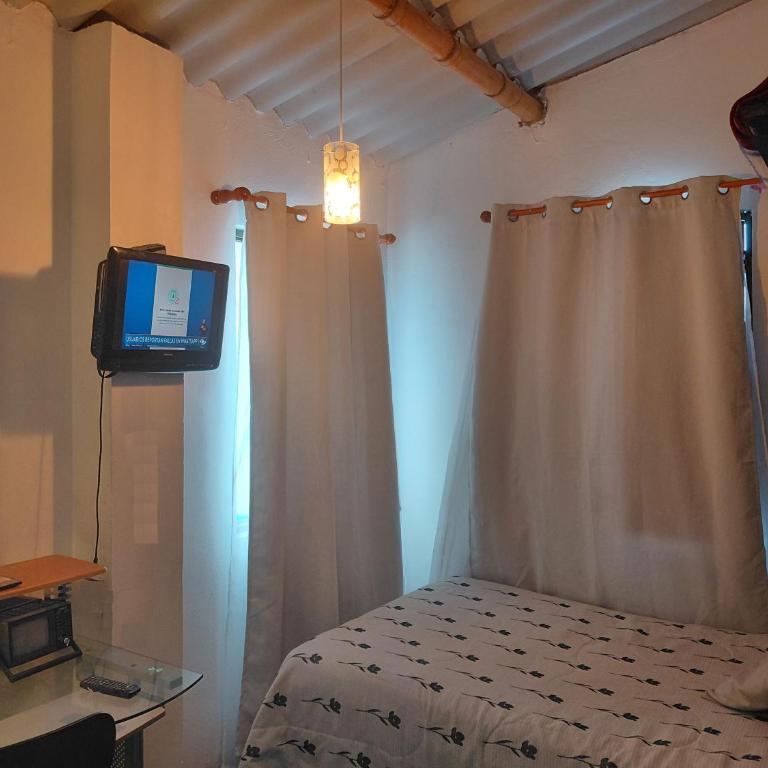 Habitaciones con baño compartido cerca a las UNIVERSIDADES - Habitación Doble con baño compartido - 36