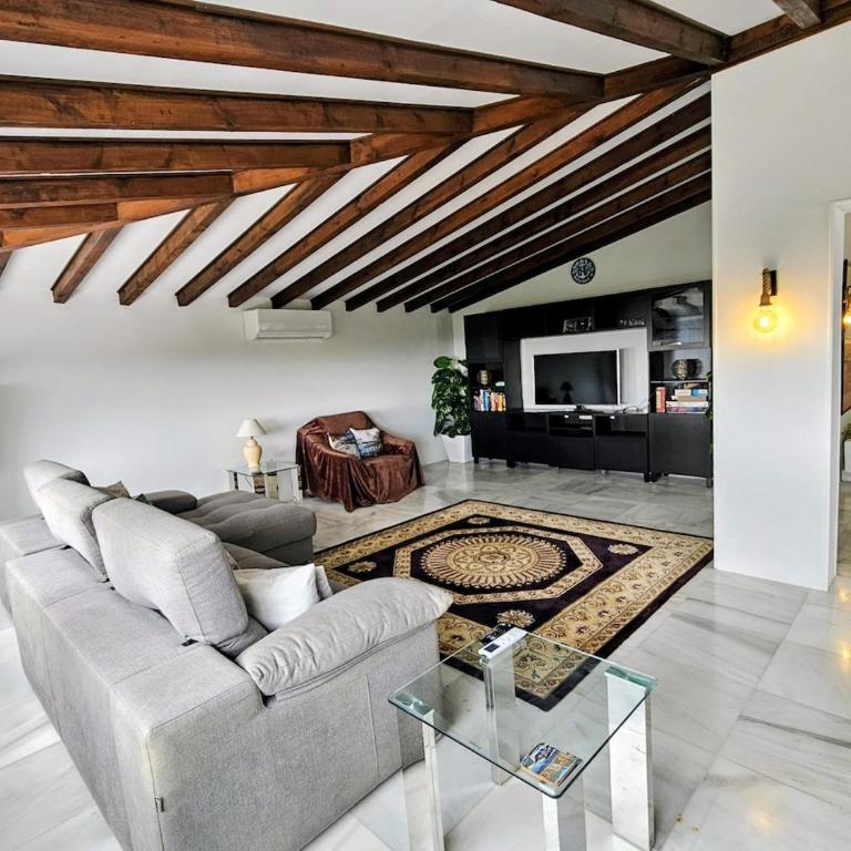 Stunning Spacious Villa with panoramic Sea Views - Villa with Sea View - 48