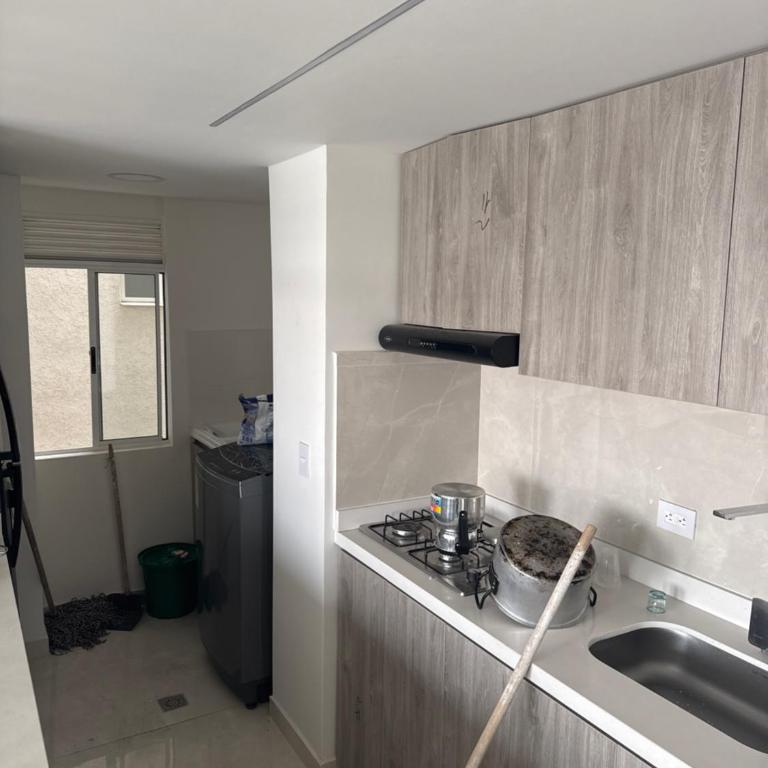 Apto en el sur de cali - One-Bedroom Apartment - 4