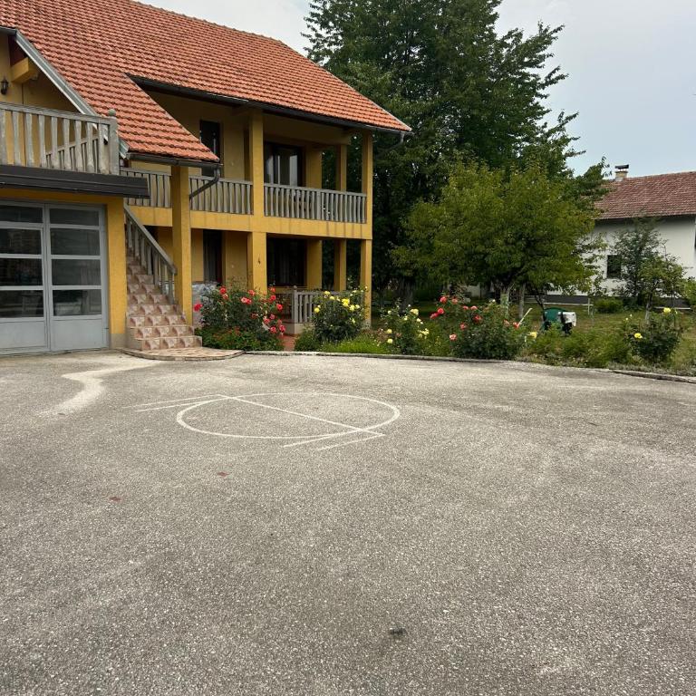 Adia's Property - Haus mit 1 Schlafzimmer - 1