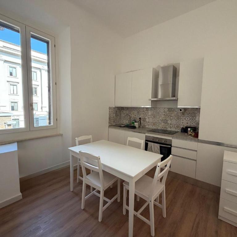Rimilè Maison - Piazza Cavour - Appartamento - 1