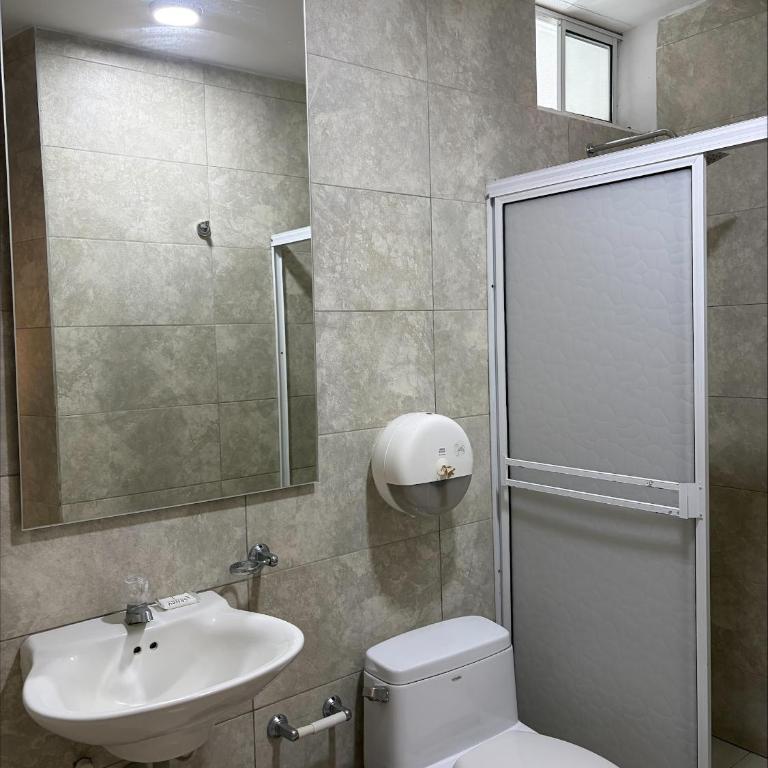 Hotel Chayrama - Estudio - 10