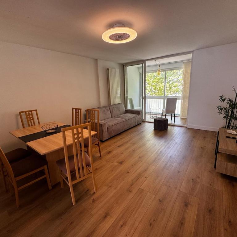 Spacieux T4 au Ponant, Plages, Port et Nature à pied - Three-Bedroom Apartment - 1