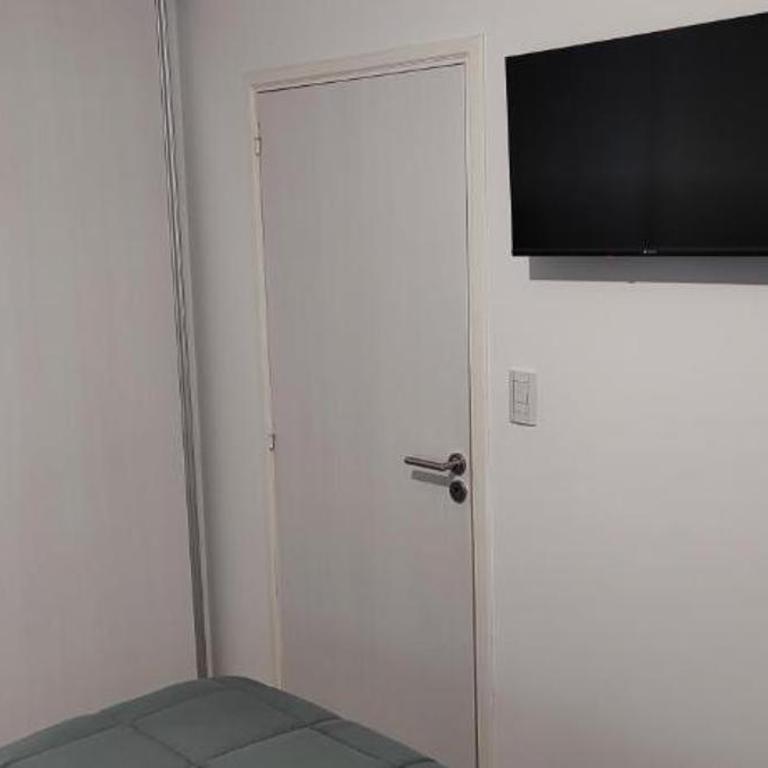 Departamento moderno con cochera y WiFi Excelente ubicación, Villa Carlos Paz - Apartamento de 1 dormitorio - 9
