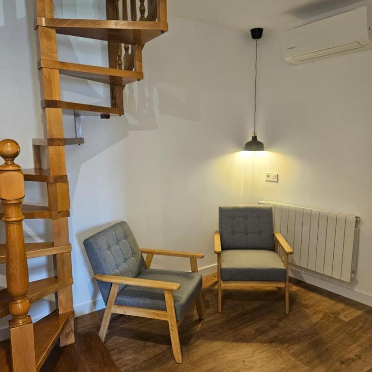 Hostal Arenal Madrid - Camera Doppia con Letti Singoli con Bagno Privato - 13
