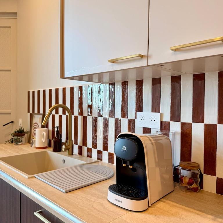 Capucine, appartement vue mer pour 4 personnes - Appartement - Vue sur Mer - 2
