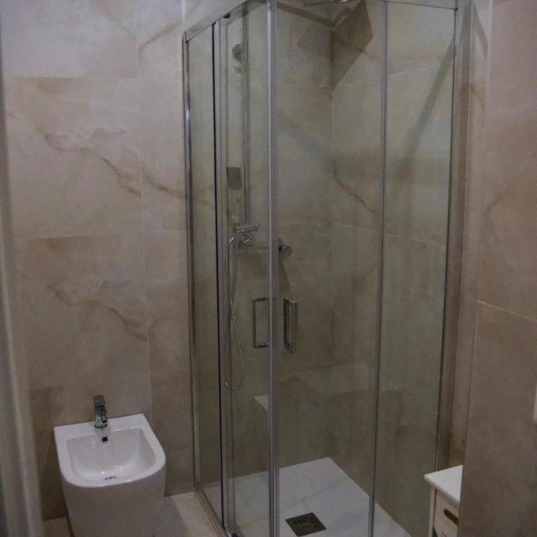 Vent1-Rooms - Appartamento con 2 Camere da Letto - 16