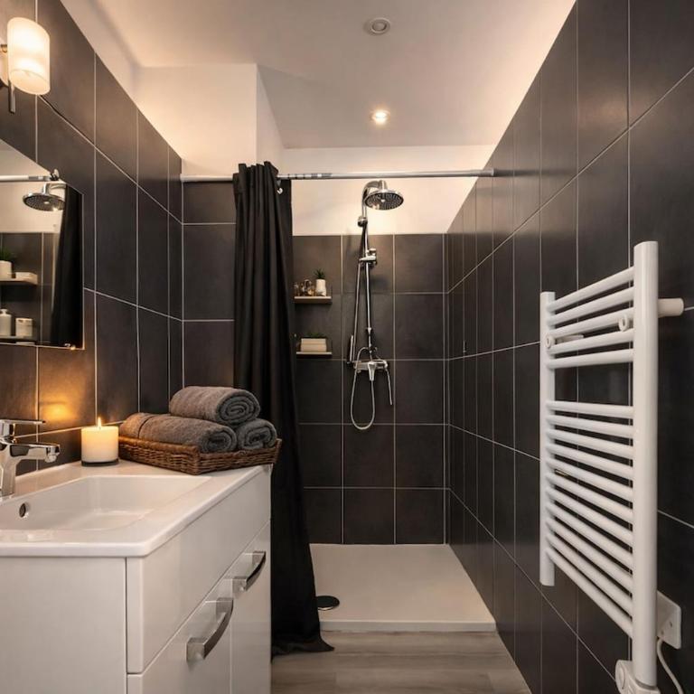 Appartement vieille ville - 2 suites au coeur d'Ajaccio - Appartement 2 Chambres - 9
