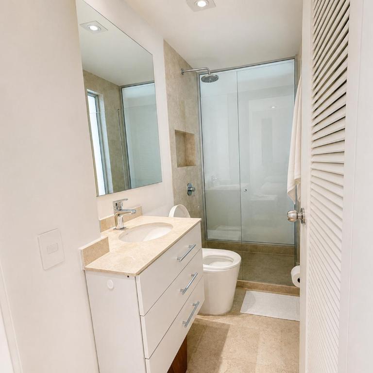 Luxury 2BR inside Old City, Private patio, AC, 2 Pools & parking - Apartamento Deluxe de 2 dormitorios - 19