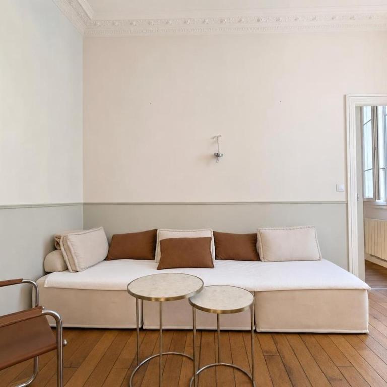 Cocon soigné sur cour près des Buttes-Ch - 3 pers - Appartamento con 1 Camera da Letto - 12
