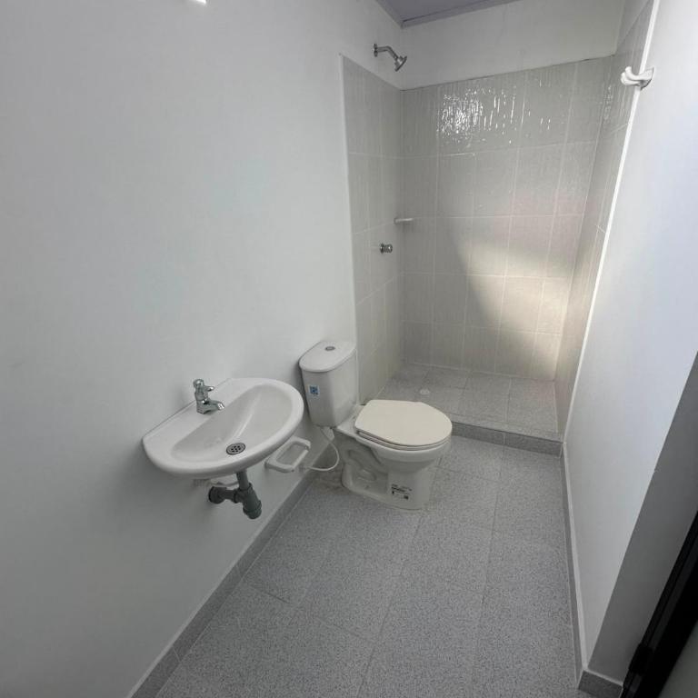 Hotel Central Park Cartago - Habitación Doble - 12