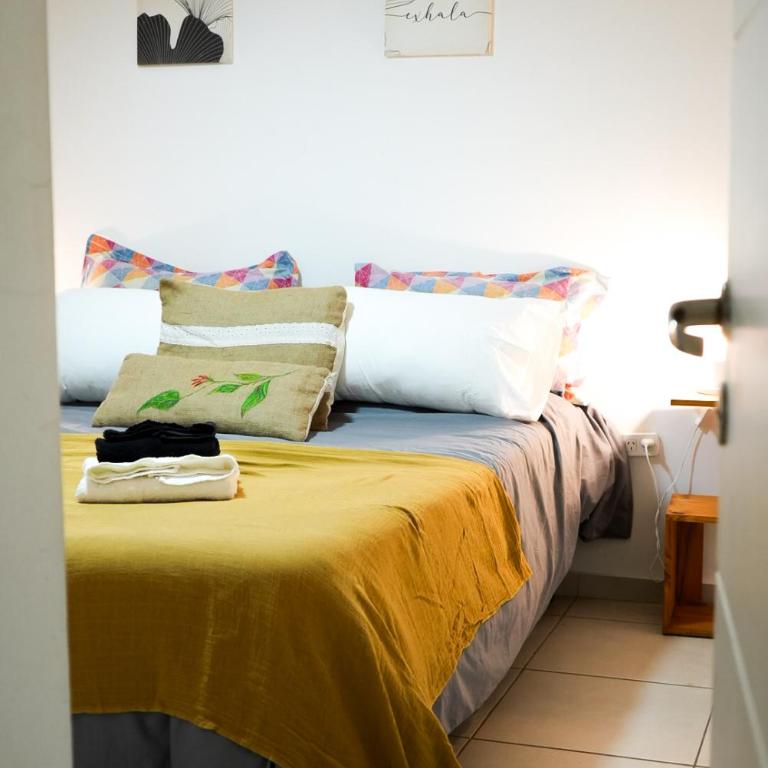 El Cordobés de Güemes - Excelente zona cerca de hospital Oulton y Allende , 5 cuadras de Patio Olmos, a metros de los mejores bares de Córdoba - One-Bedroom Apartment - 48