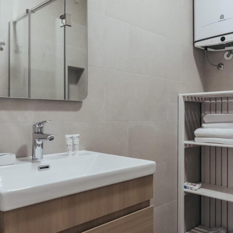Nar Apartments - King Studio - 4