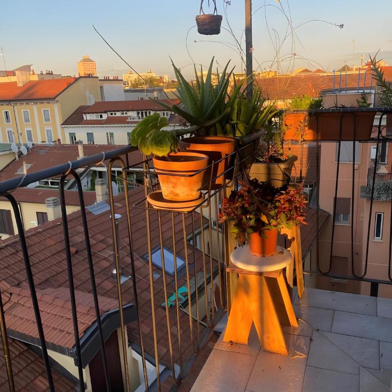 Cozy Nest Milano - Appartamento Superior con 1 Camera da Letto e Balcone - 7