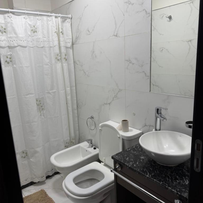 Depto Elegante, Centrico, Calef Central, Cochera - One-Bedroom Apartment - 4