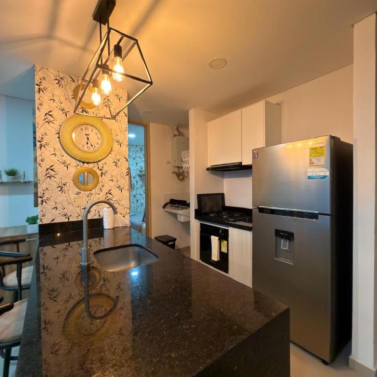 Apartamento Moderno y Lujoso con vista al Mar PISO19 - Cerca a la Ciudad Amurallada - Three-Bedroom Apartment - 29