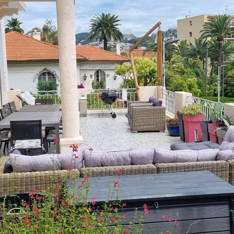 SUPERBE MAISON 6 ch, 4 sdb, terrasses et billard - Villa - 3