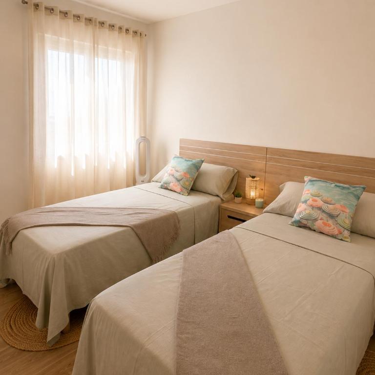 Sandra Náufragos Vista - Three-Bedroom Apartment - 3