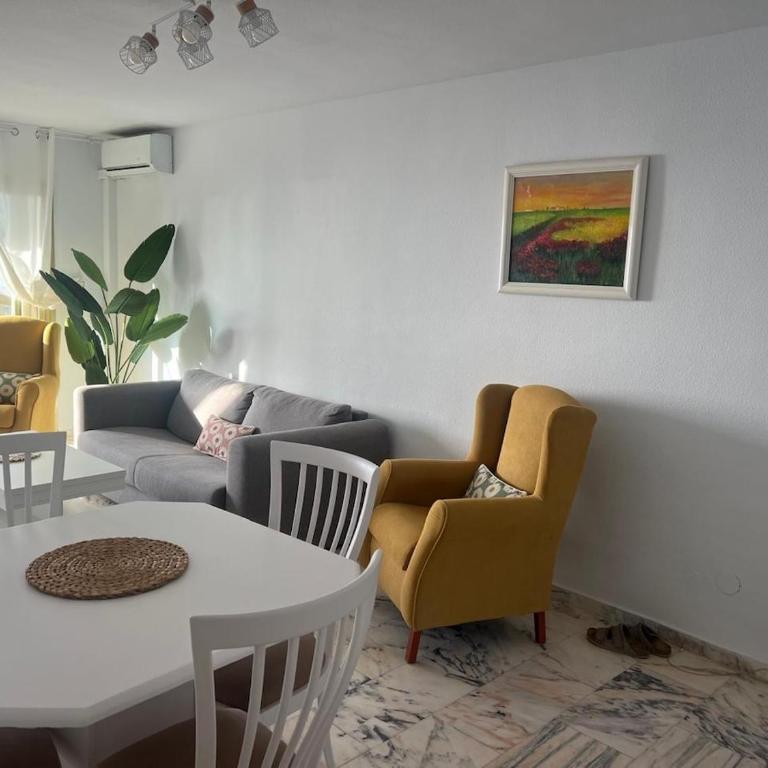 Apartment near the beach - Apartamento de 2 dormitorios - 12