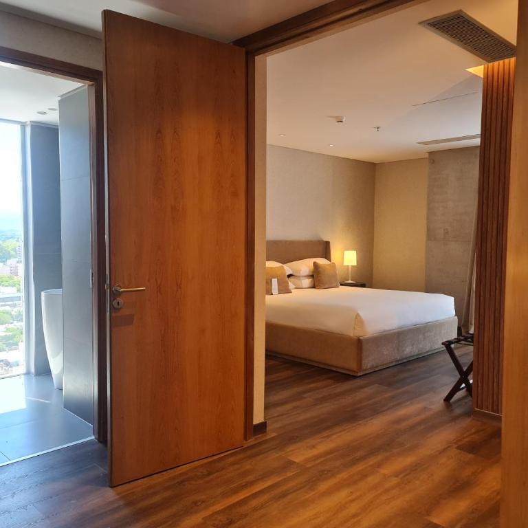 Del Bono Central Hotel - Suite Presidencial - 6