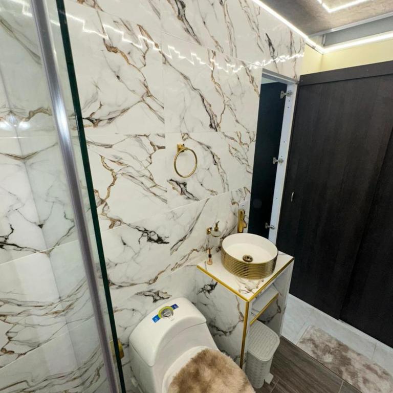 301 Akerman Loft - Norte Cali - One-Bedroom Apartment - 11