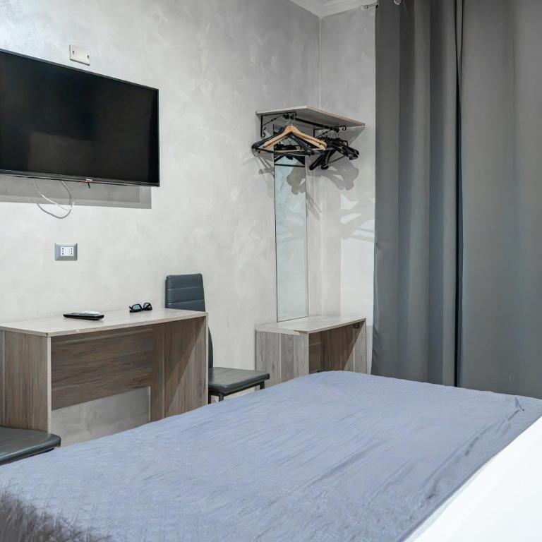 Hotel Planet - Camera Matrimoniale - 19