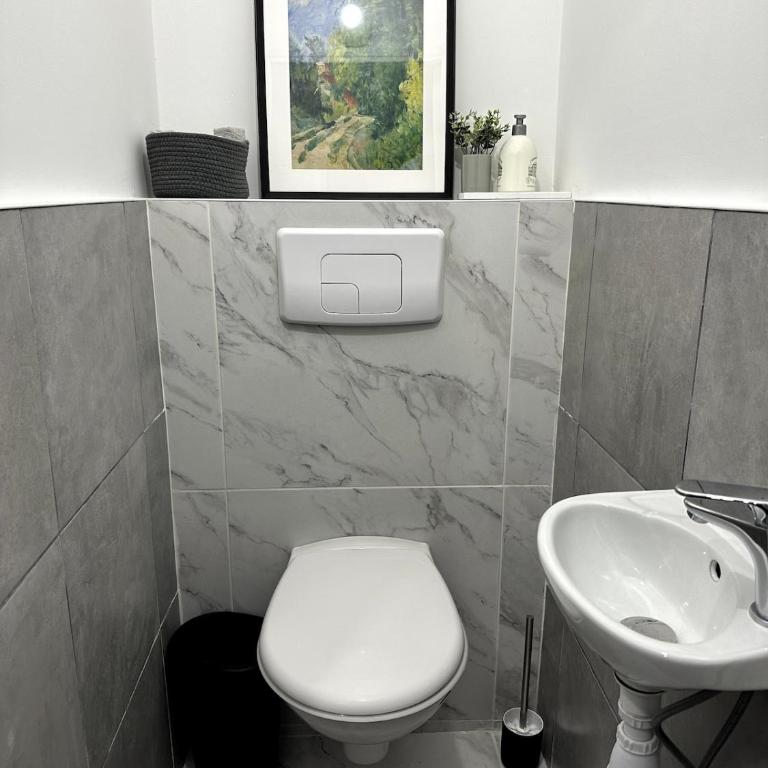 Luxury Apartment 15 min walk to the center - Apartamento de 2 dormitorios - 2