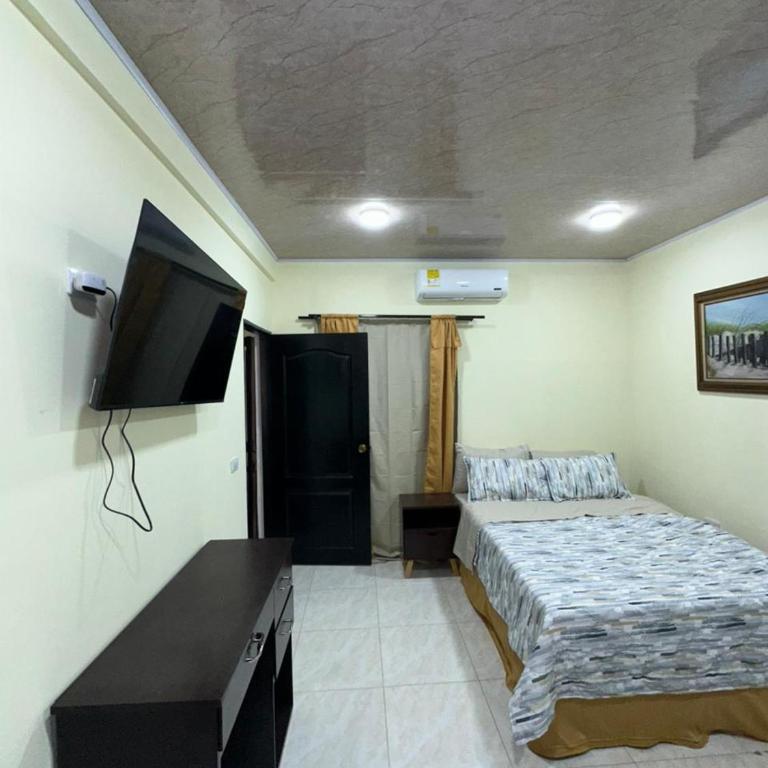 302 Loft Akerman - North Cali - One-Bedroom Apartment - 1