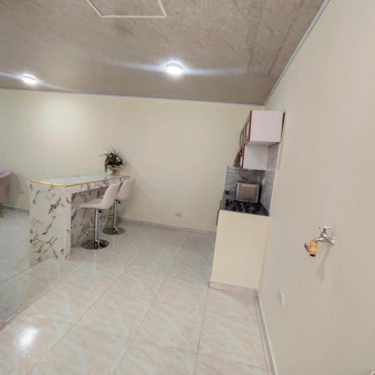 303 Akerman Loft - Norte Cali - One-Bedroom Apartment - 5