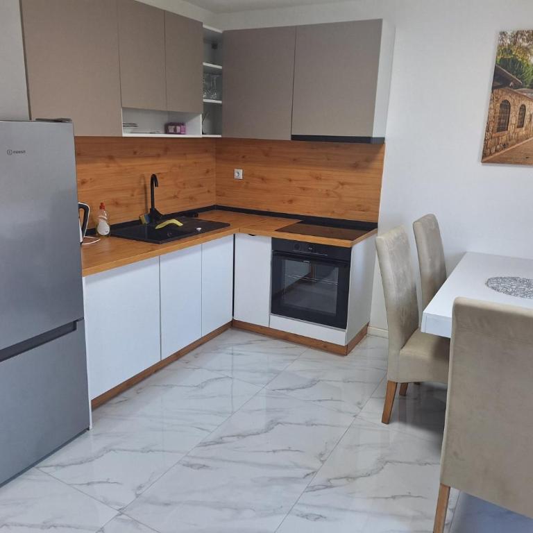Vila Gaia - One-Bedroom Apartment with Terrace - 2