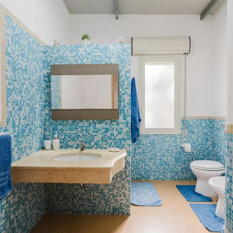 Charming Villa Rental in Mazara Del Vallo with Pool Access - Villa - 8