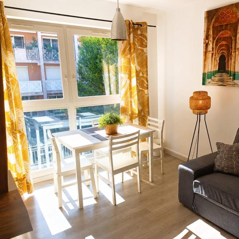 La Parenthèse Revol GEM Europole Gare Miniatec - One-Bedroom Apartment - 12