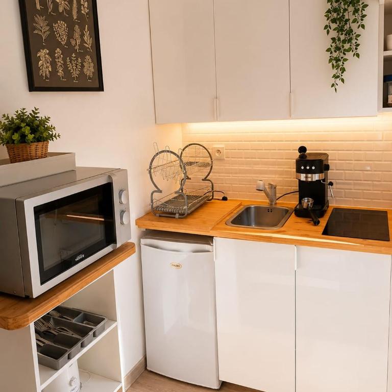 La Parenthèse Revol GEM Europole Gare Miniatec - One-Bedroom Apartment - 10