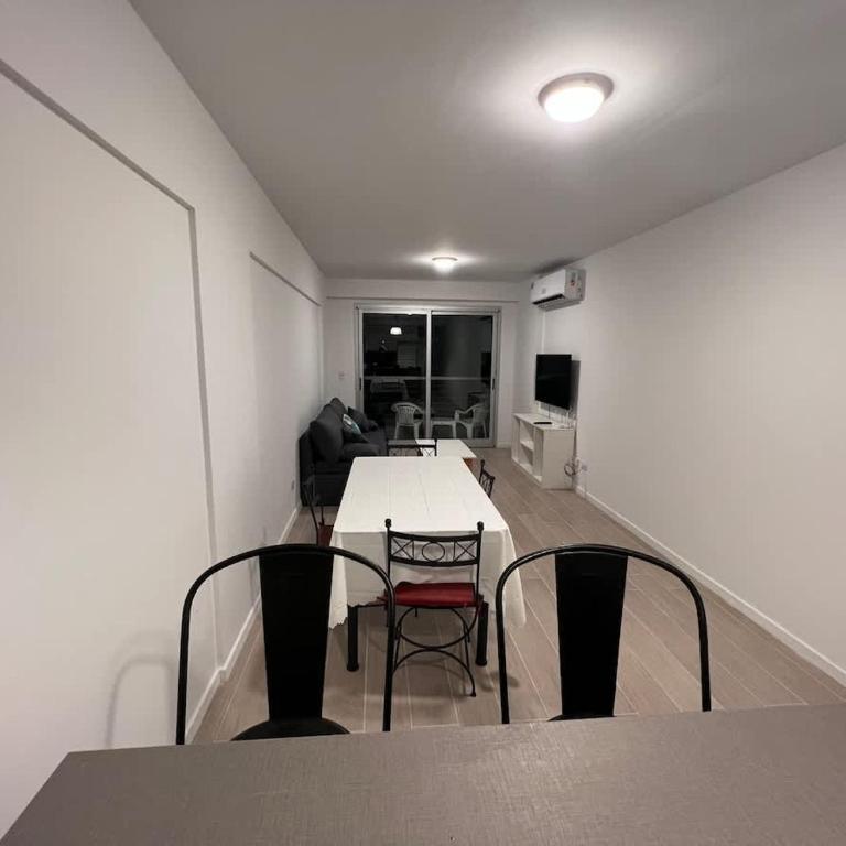 Departamentos de 2 ambientes super equipado Hospital Italiamo 38 - One-Bedroom Apartment - 6
