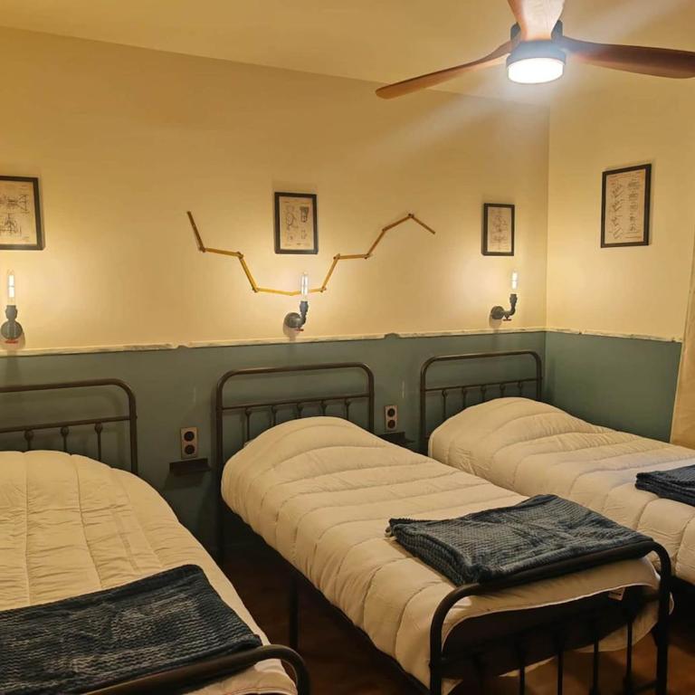 Le Vintage 4 étoiles L'Atelier 4 étoiles La Cabane 3 étoiles, 3 Appartements dans le même immeuble jusqu'à 14 personnes - Appartement Deluxe - 5