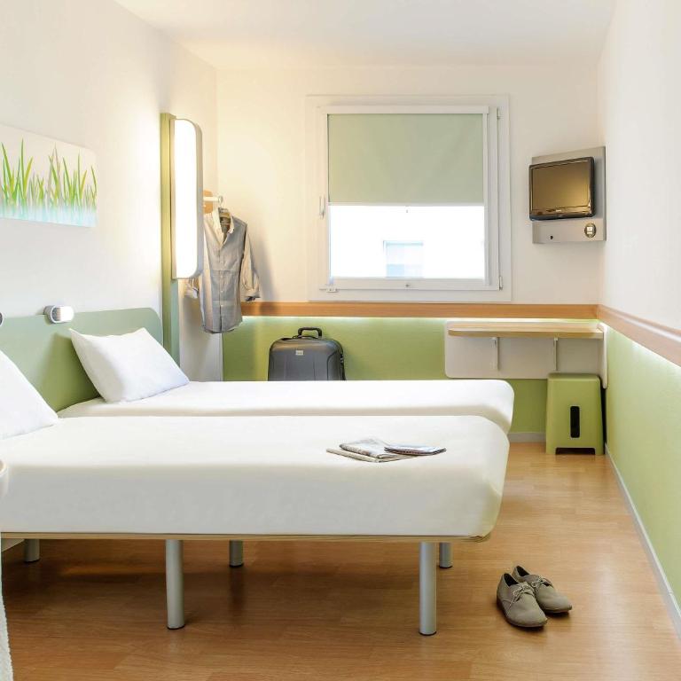 ibis budget Poitiers Sud - Chambre Lits Jumeaux - 1