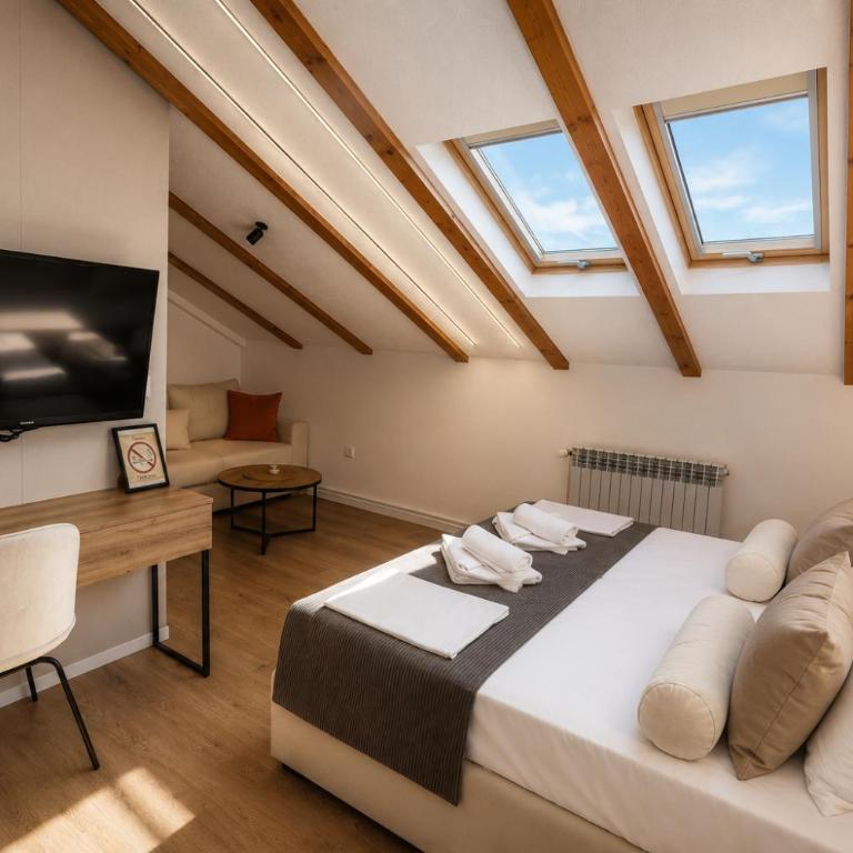 FORA - Luxary apartments, Old Town Sarajevo - Studio Lit King-Size avec Canapé-Lit - 2