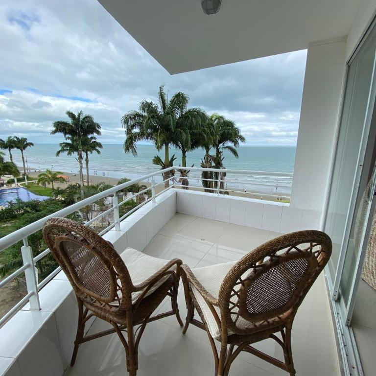 Hermoso departamento, excelente vista al mar - Two-Bedroom Apartment - 2