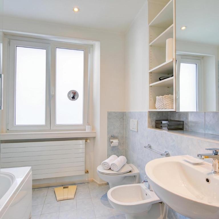 Casa Berna - Balcony Apt with Mountain Views - Happy Rentals - Appartamento con Balcone - 23