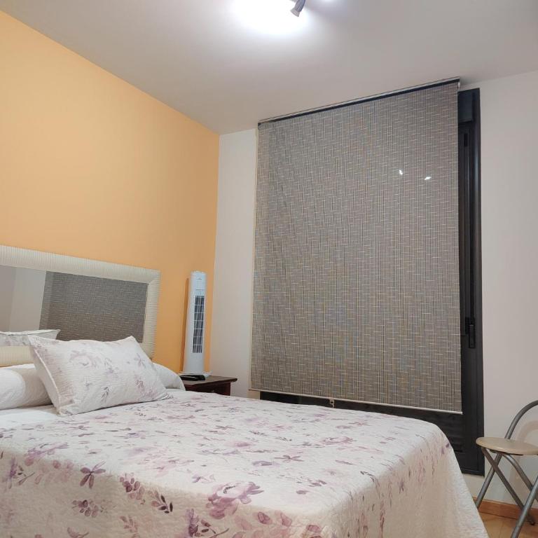 Apartamentos Chevere Naranja con Garaje - Apartamento - 2