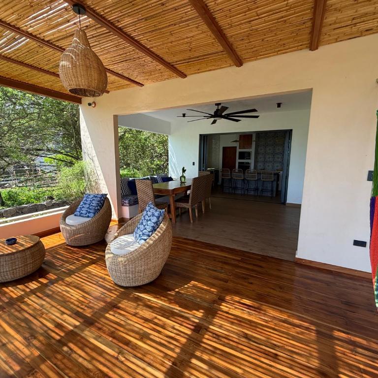 La Orilla Oceanfront House - Villa frente a la playa - 14