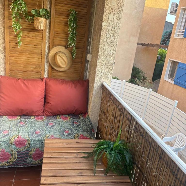 Appartement 4Pers HYERES PLAGE L'Ayguade - Appartement 1 Chambre - 6