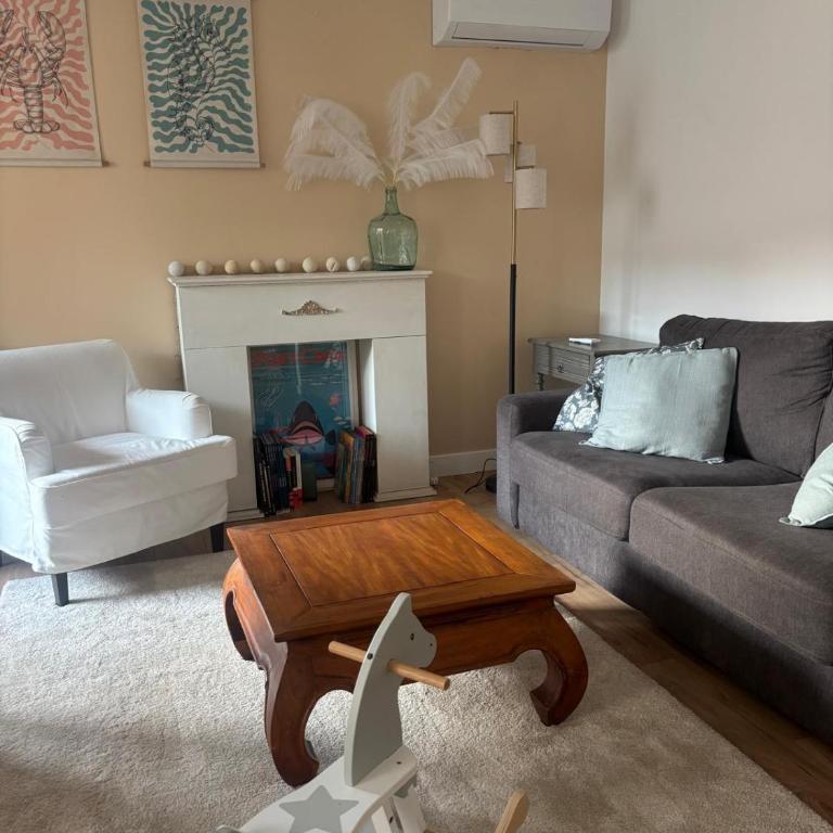 Appartement 4Pers HYERES PLAGE L'Ayguade - Appartement 1 Chambre - 12