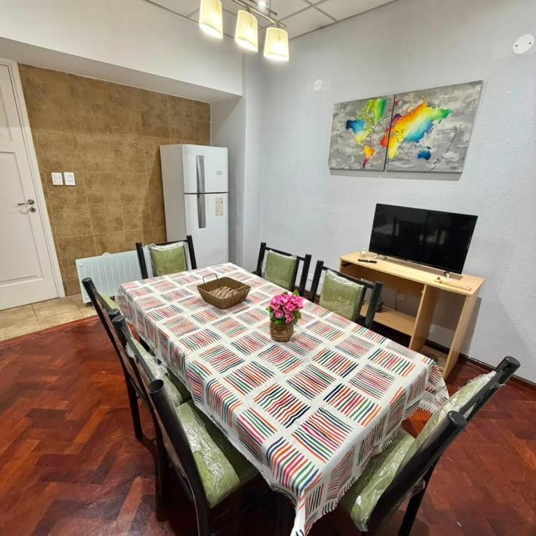 Departamento en pleno microcentro - Apartamento de 2 dormitorios - 1
