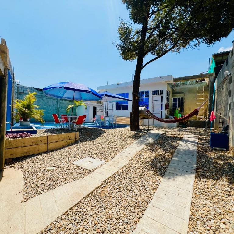 Apto con piscina a 7 min caminando de playa Bello Horizonte - Two-Bedroom Apartment - 9