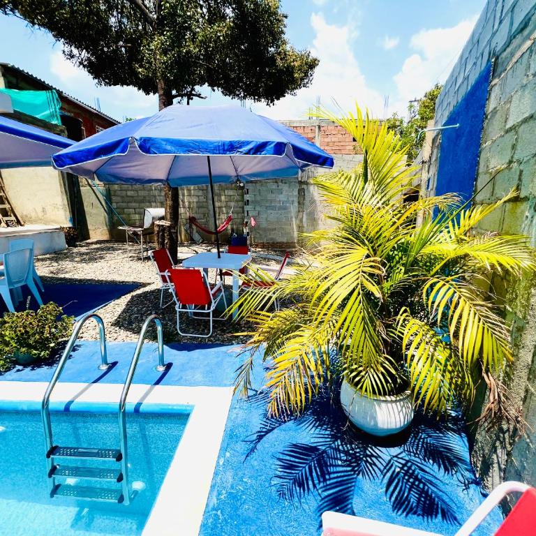 Apto con piscina a 7 min caminando de playa Bello Horizonte - Two-Bedroom Apartment - 2