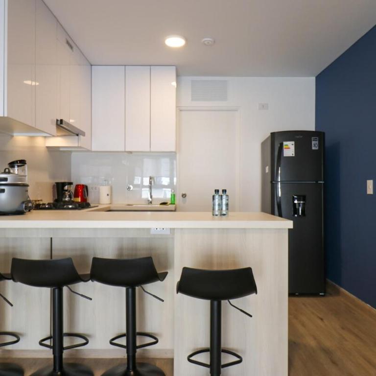Designer 2BR Perfect View near Costa Verde by Geko - Two-Bedroom Apartment with View - 9