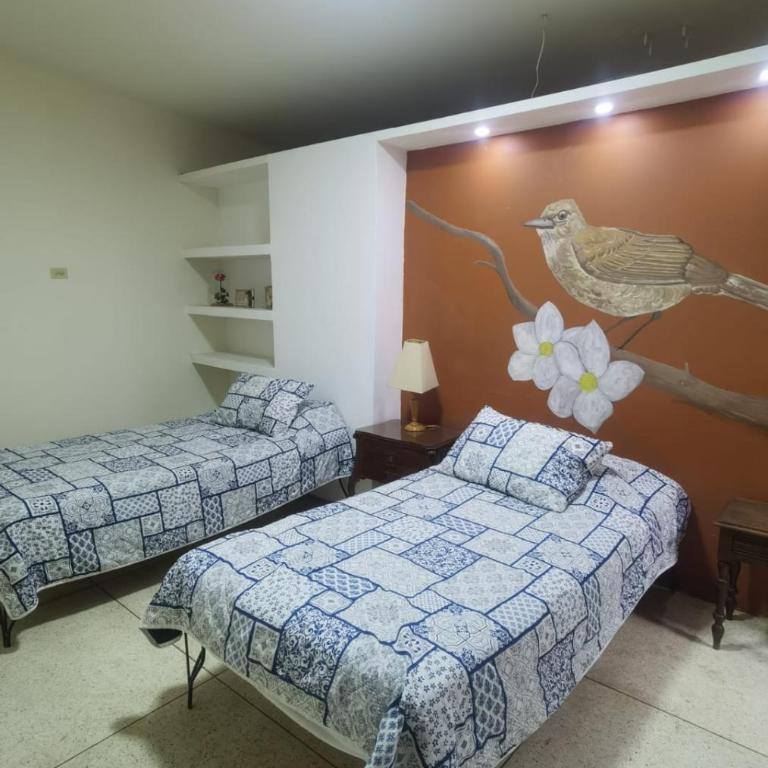 Roof Hostel - Family Room with Private Bathroom - 2